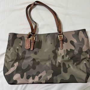 Tommy Hilfiger Camouflage Tote with Brown Handles - green. Like new- gently used